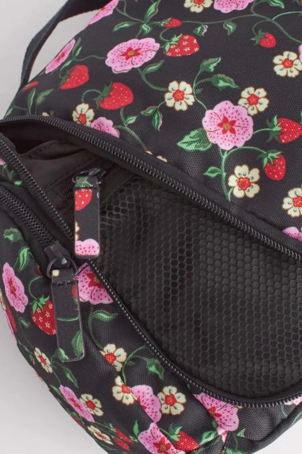 Cath Kidston STRAWBERRY WASH BAG Black Flash Sale