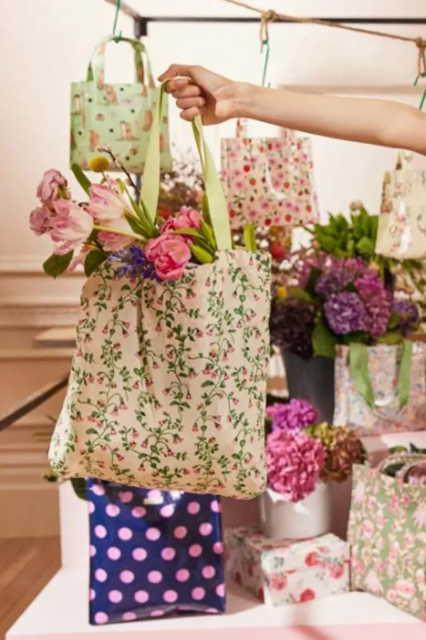 Cath Kidston TWIN FLOWERS SMALL FOLDAWAY TOTE Cream Best Sale